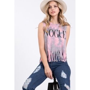 VOGUE Graphic Fringe Tee Medium NWT